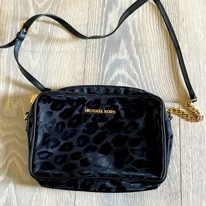 Black leopard Michael Kors shoulder bag